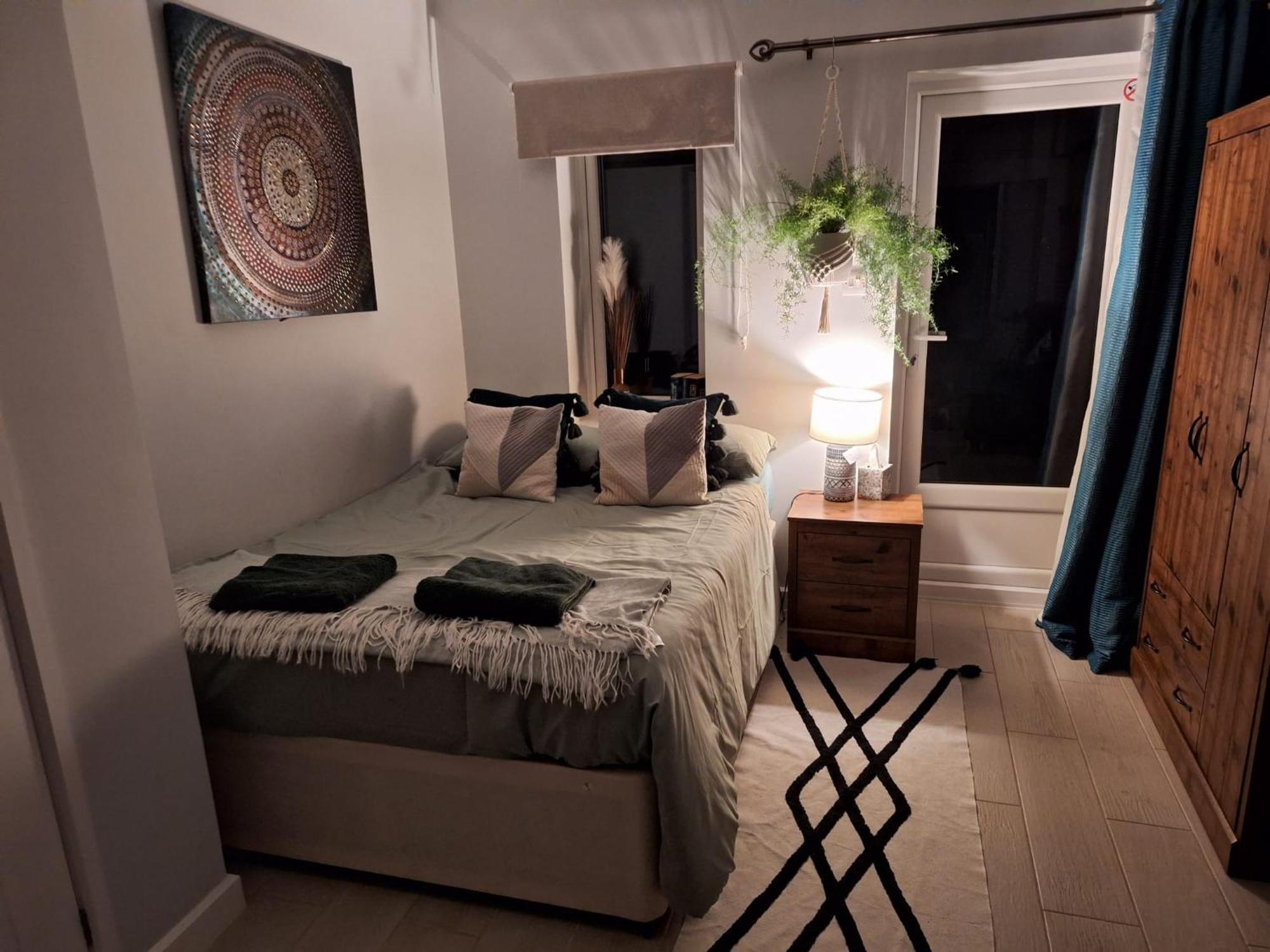 New, Stylish Studio Flat With Private Patio And Free On-Street Parking Check Out At 11Am Bournemouth Ngoại thất bức ảnh